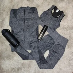 Conjunto Phus Up sin Costura: Elegancia y Comodidad - Conjunto Phus Up sin Costura