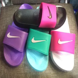 Sandalias NIKE Kawa Slide para niños - Sandalias NIKE