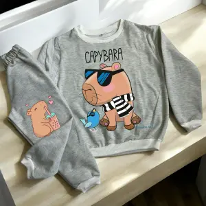 Sudadera Deportiva ÑO Capibara Gris: Suave, Cómoda y con Estilo - Sudadera Deportiva ÑO Capibara Gris