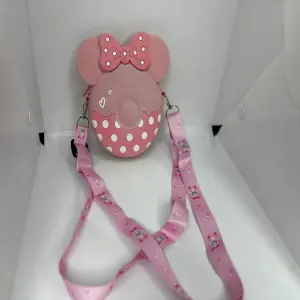 BOLSO EN SILICONA PEQUEÑO DISEÑO MINNIER: ¡El compañero perfecto! - BOLSO EN SILICONA PEQUEÑO DISEÑO MINNIER
